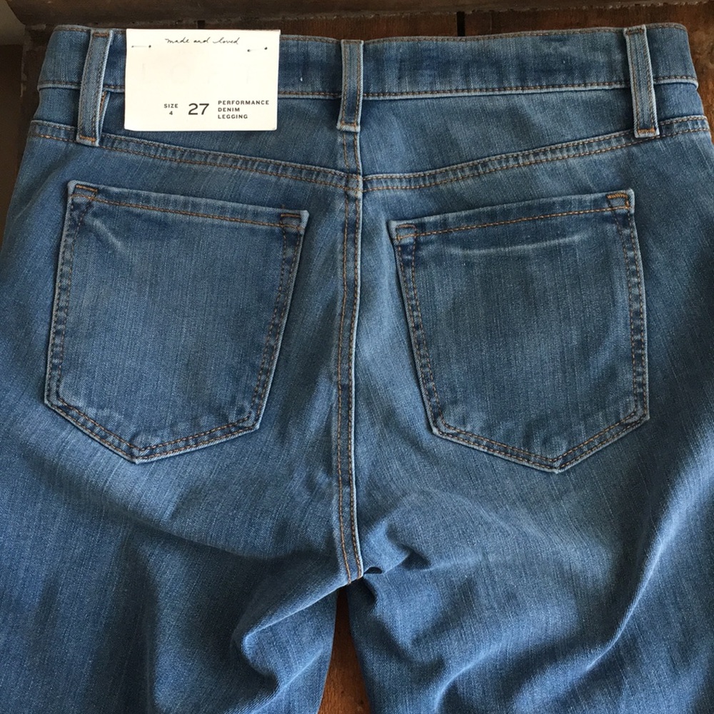 NWT!! Ann Taylor loft performance denim legging - Picture 3 of 6